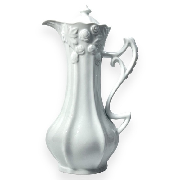 Kaldun‎ & Bogle White Coffee Chocolate Teapot with Lid Embossed Floral - Picture 1 of 5